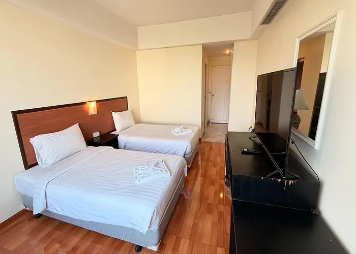 Отель The Grand Imperial 4*